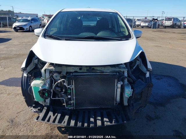 3N1CE2CP7GL400141 Nissan Versa Note S (sr)