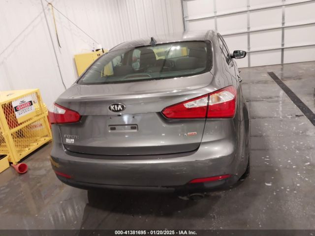 KNAFX4A86E5161767 KIA FORTE EX