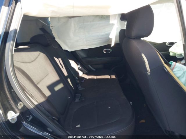 KNDJN2A21G7304828 KIA Soul