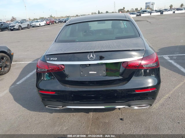 Mercedes-Benz E 350 2021 W1KZF8DB5MA976913 Image 16
