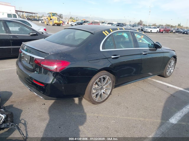 Mercedes-Benz E 350 2021 W1KZF8DB5MA976913 Image 4