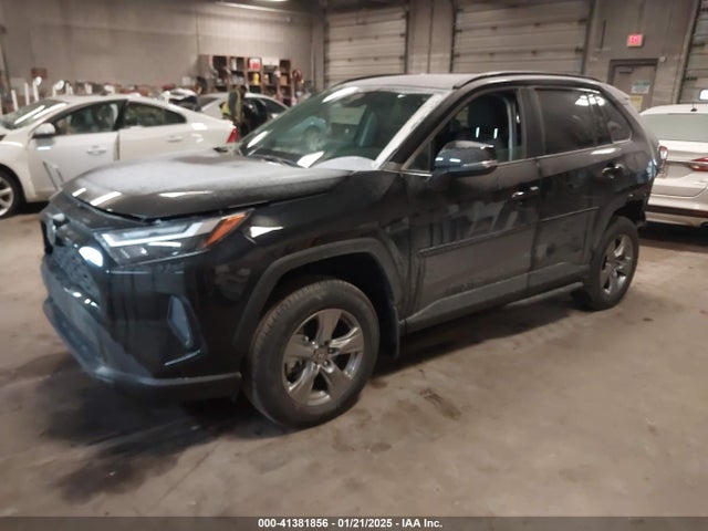 Toyota Rav4 Xle 2025 2T3P1RFV6SC494254 Image 2