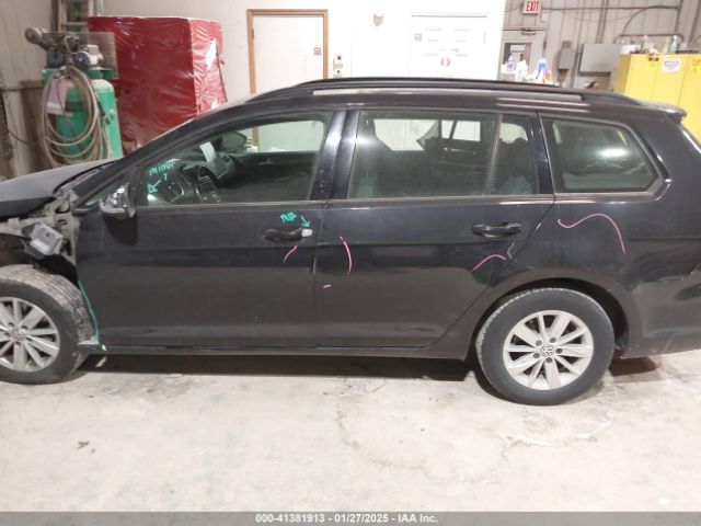 3VWY57AU2KM511141 Volkswagen Golf Sportwagen 1.4t S/1.4t Se
