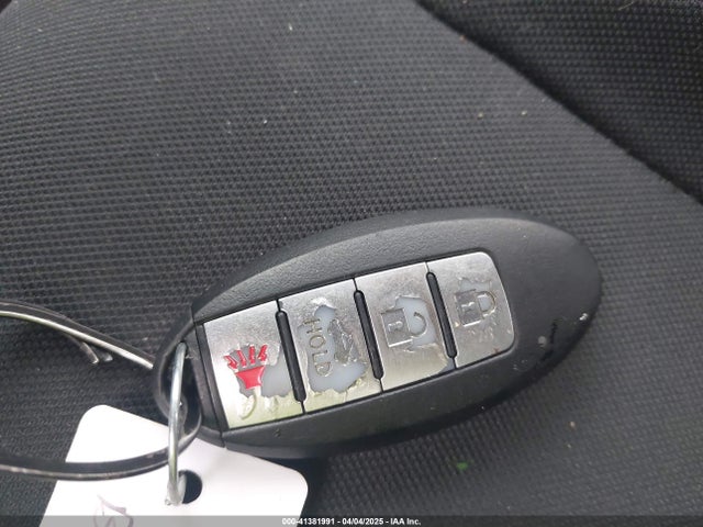 3N1CN8EV9ML844387 Nissan Versa Sv Xtronic Cvt