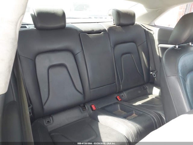 2010 AUDI A5 WAUCFAFR4AA076305 Photo 7