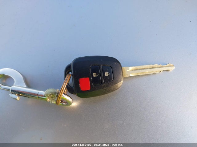 Scion Xb 686 Parklan Edition 2015 JTLZE4FE4FJ082292 Image 11