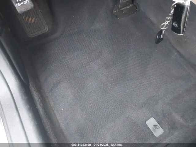 KNALN4D70F5177461 KIA Cadenza Premium