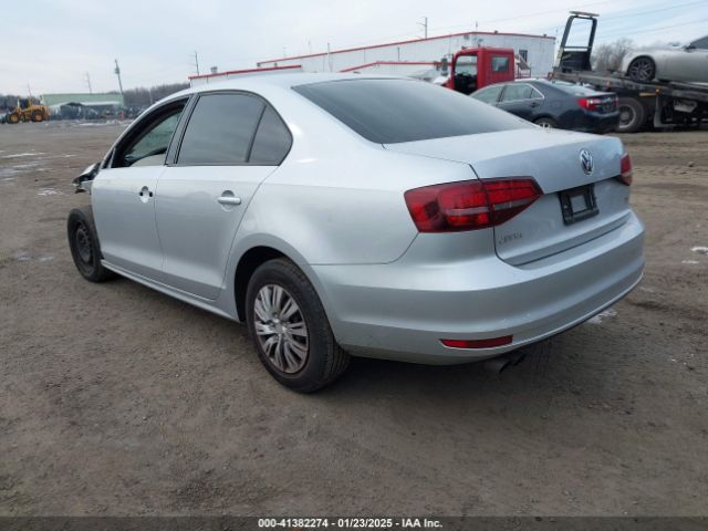 3VW267AJ7GM360619 Volkswagen Jetta 1.4t S