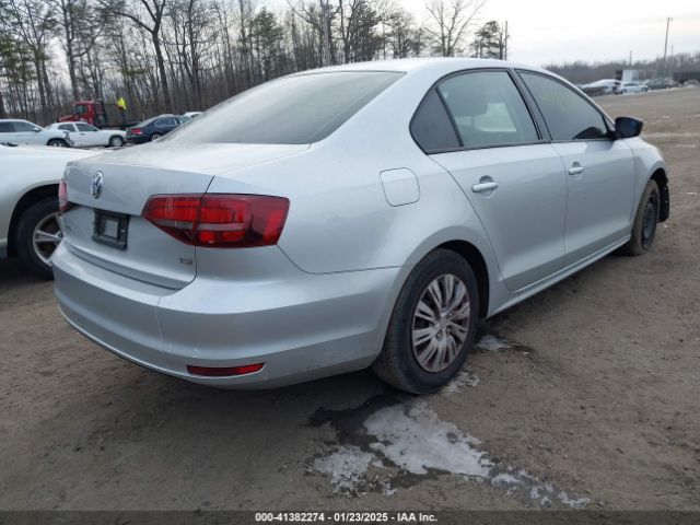 3VW267AJ7GM360619 Volkswagen Jetta 1.4t S