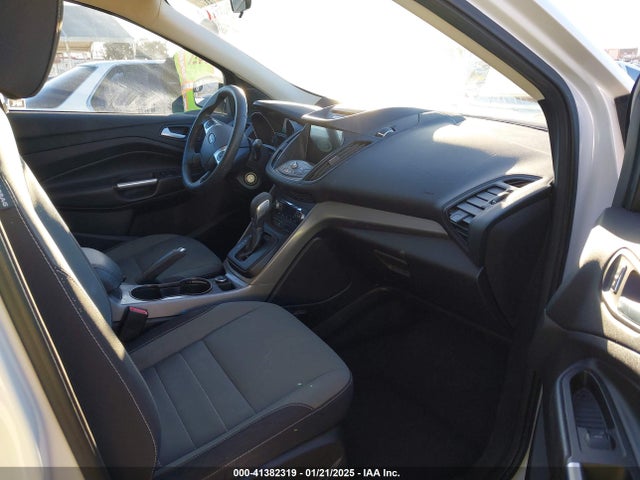 Ford ESCAPE SE 2016 1FMCU0GX1GUC27863 Image 5