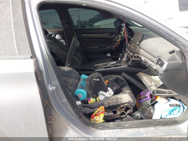 1HGCV1F34MA008156 Honda Accord Sport