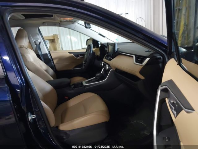 JTMC1RFV4MD073520 Toyota Rav4 Xle Premium
