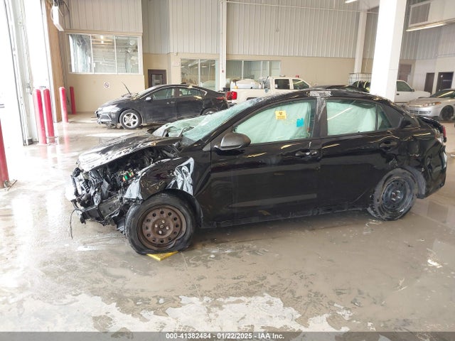3KPA24AB6JE069788 KIA RIO LX