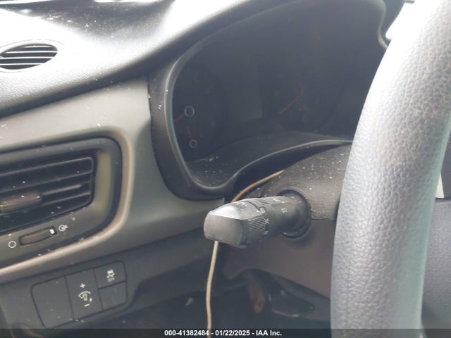 3KPA24AB6JE069788 KIA RIO LX