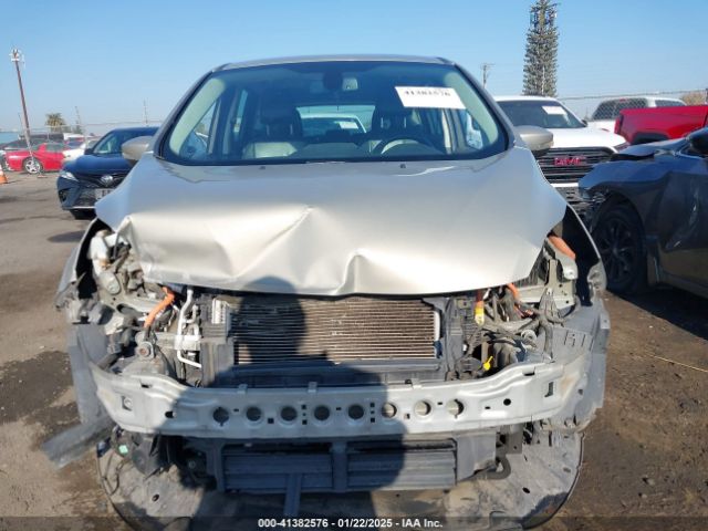 1FADP5CU9GL111315 Ford C-max Energi Sel