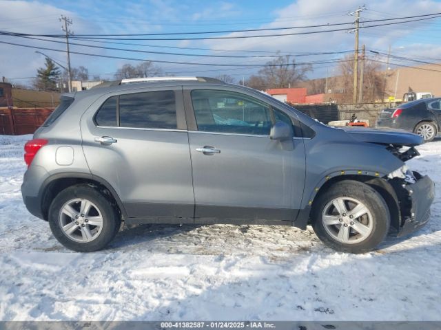 KL7CJLSB3KB932692 Chevrolet Trax Lt
