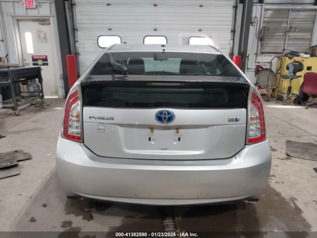 JTDKN3DU2E0391300 Toyota Prius Two