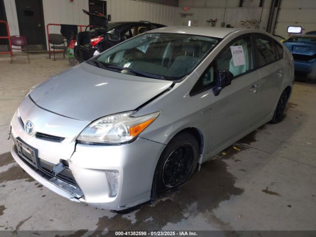 JTDKN3DU2E0391300 Toyota Prius Two