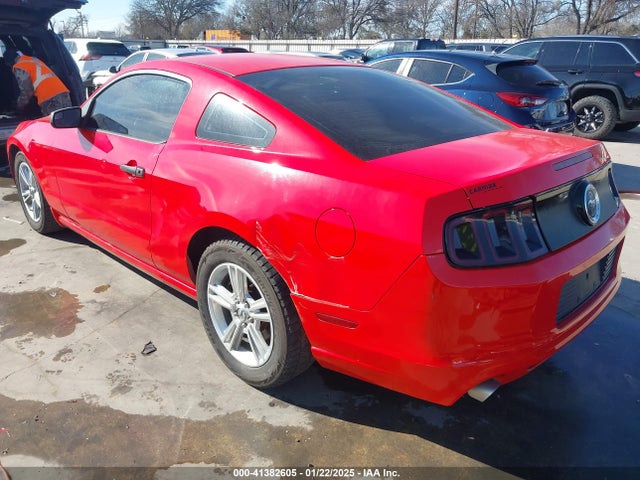 Ford Mustang V6 2014 1ZVBP8AM7E5217685 Image 3