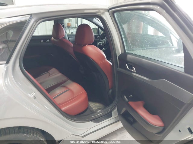 5XXG64J28MG081600 KIA K5 Gt-line
