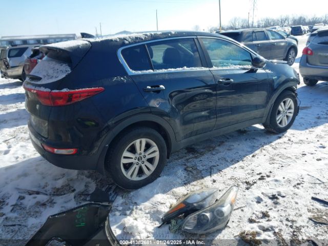 KNDPMCAC0J7361881 KIA Sportage Lx