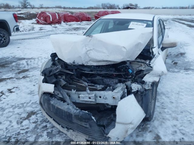3MYDLBYV1HY176739 Toyota YARIS IA