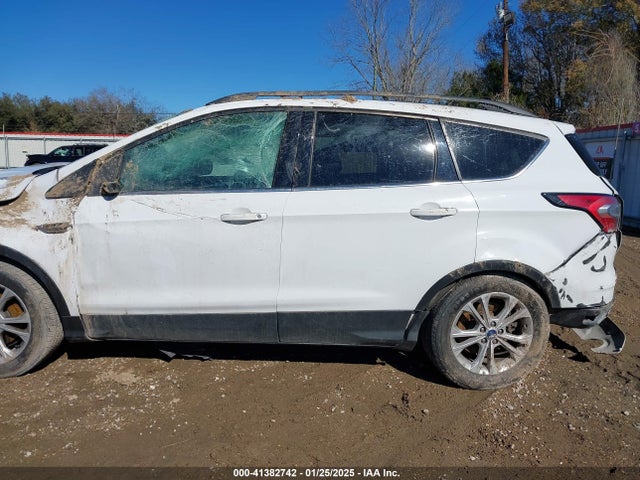 Ford ESCAPE SE 2018 1FMCU0GD5JUB17492 Image 15