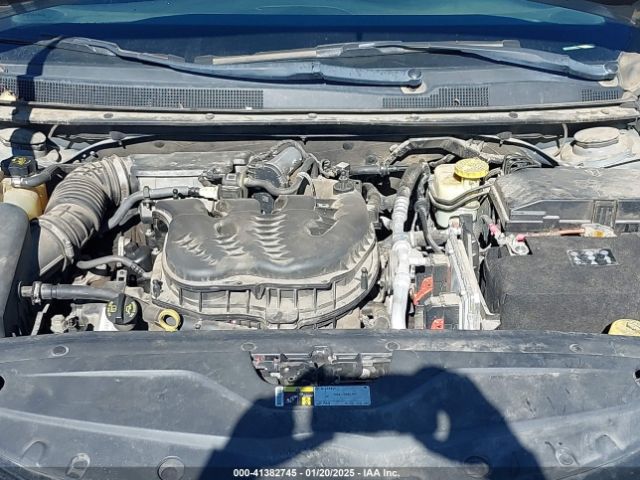 1C3CCCBG4FN711247 Chrysler 200 S