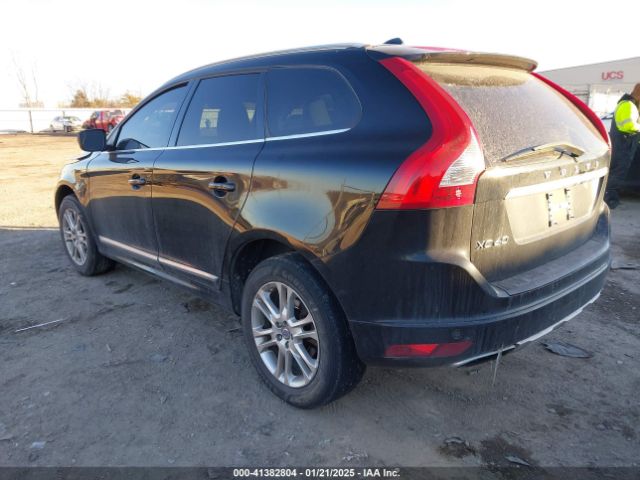 2014 VOLVO XC60 YV4952DLXE2502676 Photo 2