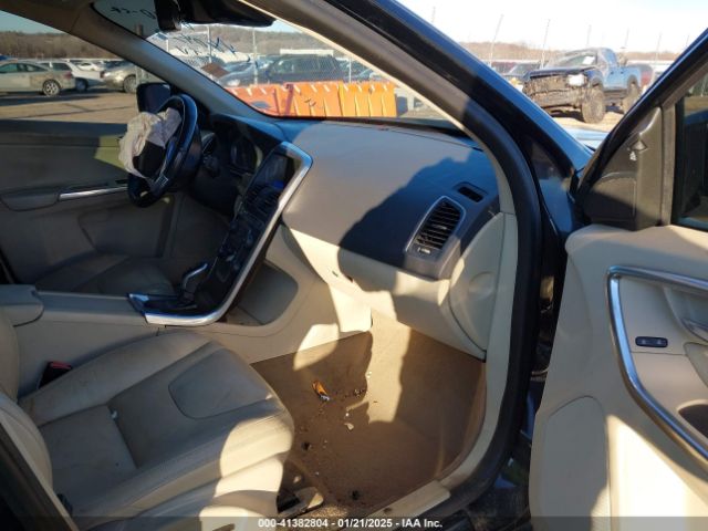 2014 VOLVO XC60 YV4952DLXE2502676 Photo 4