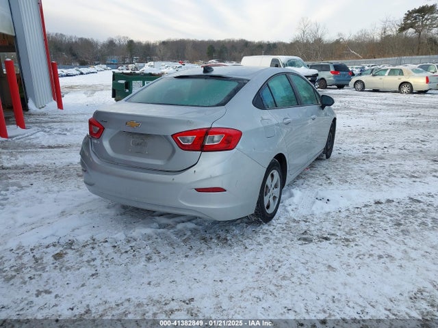 1G1BC5SM8J7214443 Chevrolet Cruze Ls Auto
