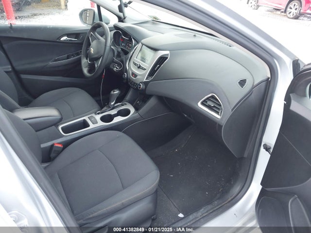 1G1BC5SM8J7214443 Chevrolet Cruze Ls Auto