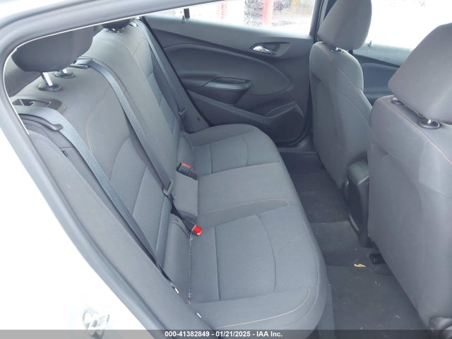 1G1BC5SM8J7214443 Chevrolet Cruze Ls Auto