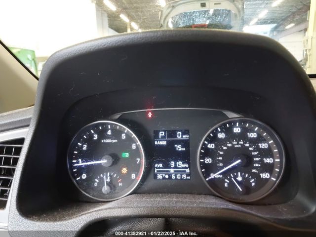 5NPD74LF9HH201852 Hyundai ELANTRA SE
