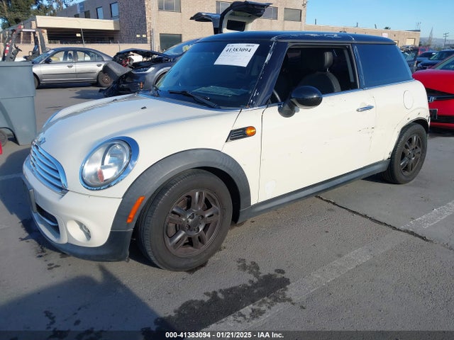 2012 MINI COOPER WMWSU3C56CT254981 Photo 1