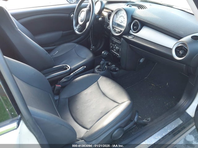 2012 MINI COOPER WMWSU3C56CT254981 Photo 4