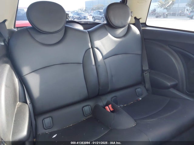 2012 MINI COOPER WMWSU3C56CT254981 Photo 7