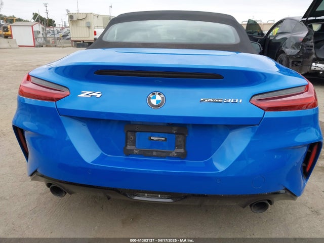 BMW Z4 2022 WBAHF3C01NWX41824 Image 17