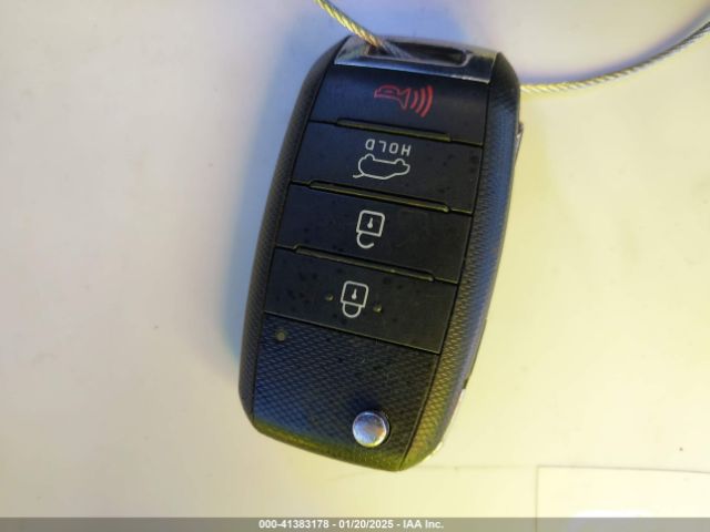 KNDJN2A23F7804231 KIA Soul