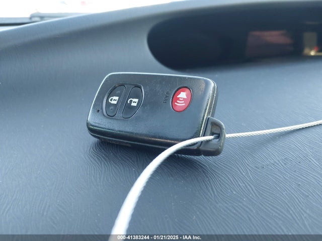 Toyota Prius Two 2015 JTDKN3DU9F1901461 Image 11