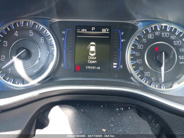 1C3CCCAB5GN137281 Chrysler 200 Limited