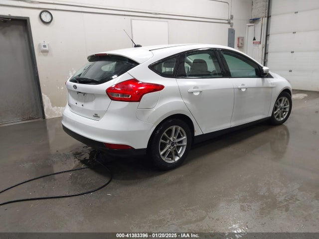 1FADP3K28GL234740 Ford FOCUS SE