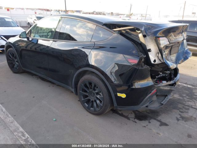7SAYGDEE1NF556615 Tesla Model Y Long Range Dual Motor All-wheel Drive