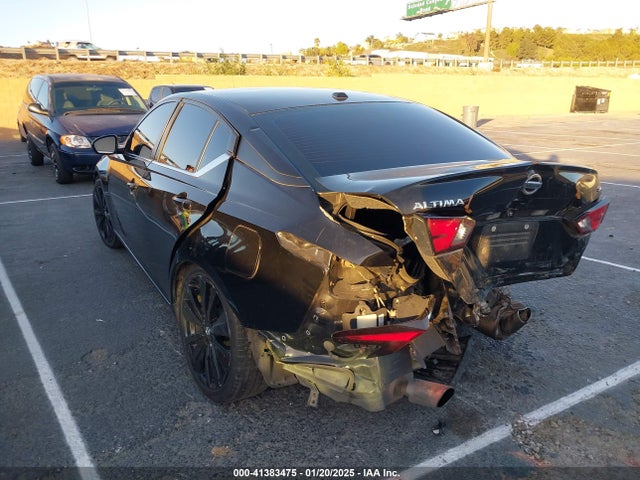 1N4BL4CV7MN374313 Nissan 2021