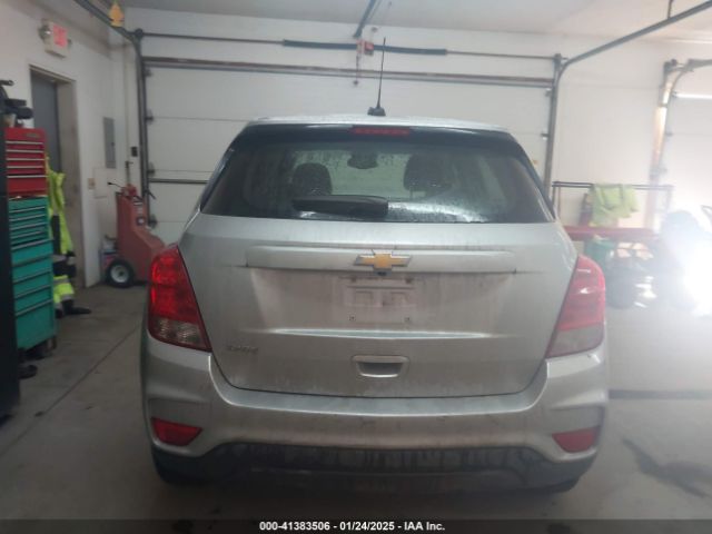 3GNCJKSB9LL121922 Chevrolet Trax Fwd Ls