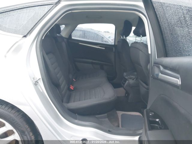 1FA6P0H78F5113719 Ford FUSION SE