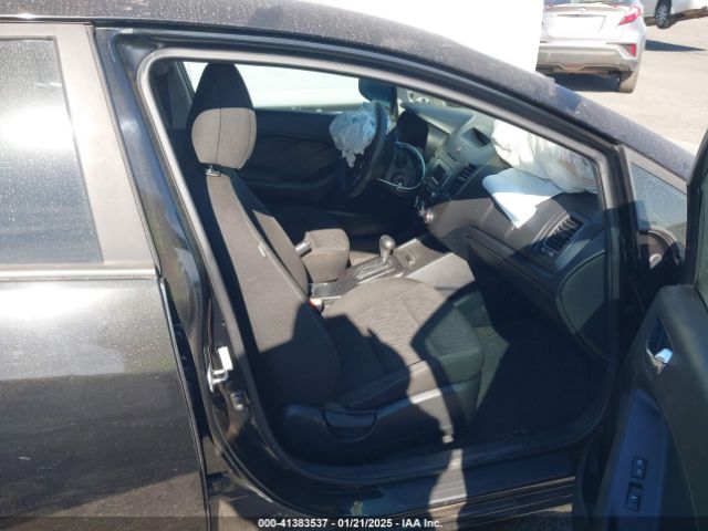 KNAFK4A64G5530805 KIA FORTE LX