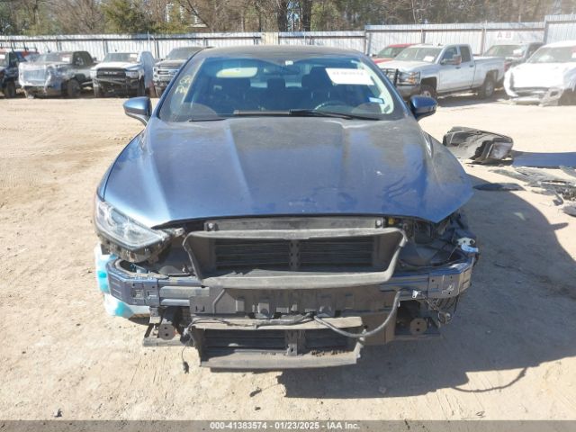 3FA6P0HD7JR186320 Ford FUSION SE