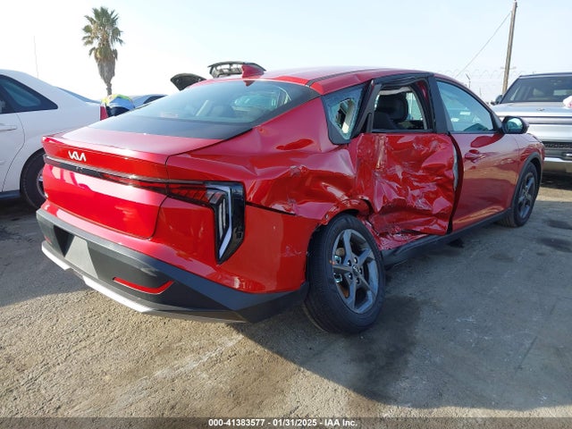 KIA K4 Lxs 2025 3KPFT4DE9SE046175 Image 4