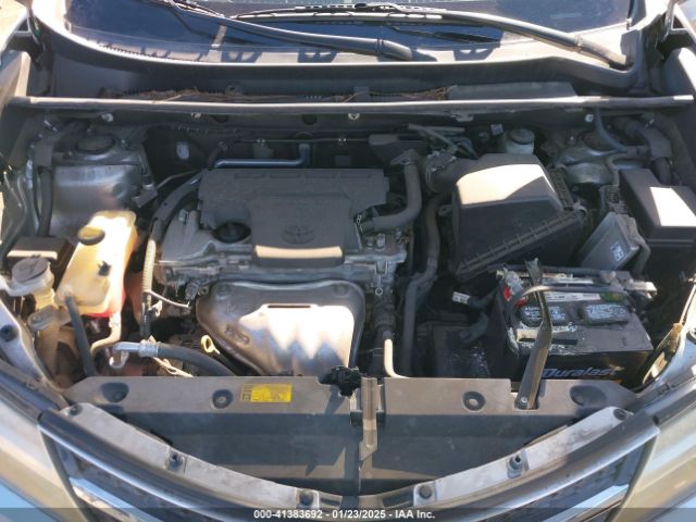 2T3WFREV1FW183060 Toyota Rav4 Xle